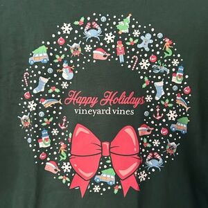 Vineyard Vines holiday tee